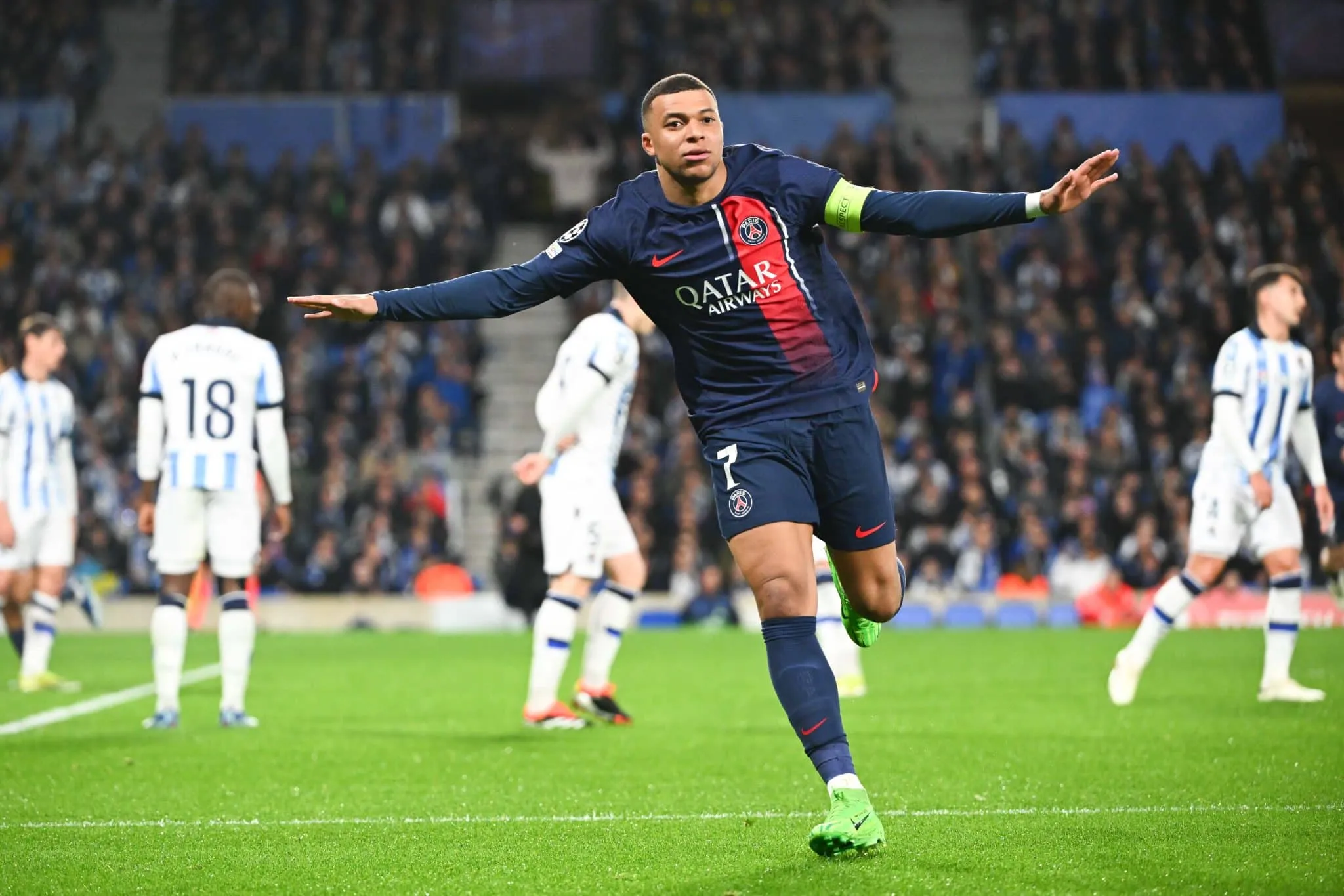 Mbapp&eacute; far&aacute; muita falta ao PSG e mostrou isso (novamente) ao eliminar a Real Sociedad da Champions