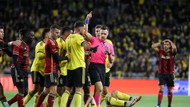 Poss&iacute;vel greve preocupa MLS e liga pode recorrer a &aacute;rbitros estrangeiros no in&iacute;cio de 2024