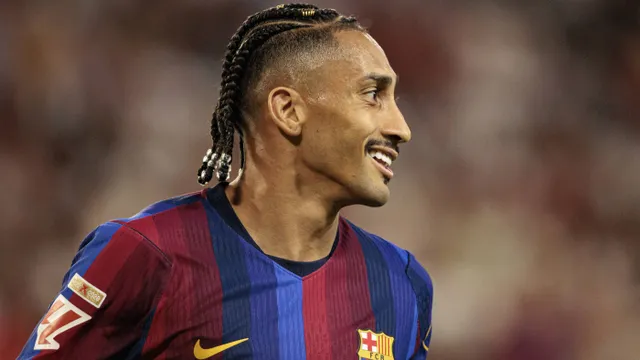 &lsquo;Raphinha n&atilde;o recebe o reconhecimento que merece&rsquo;, exalta &iacute;dolo do Real Madrid