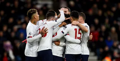 O Liverpool deu tr&ecirc;s passes de m&aacute;gica, num show de assist&ecirc;ncias para atropelar o Bournemouth