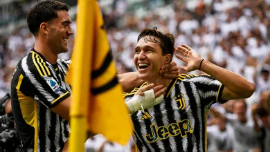 Um embalado Vlahovic decidiu a grande vit&oacute;ria da Juventus sobre a Lazio