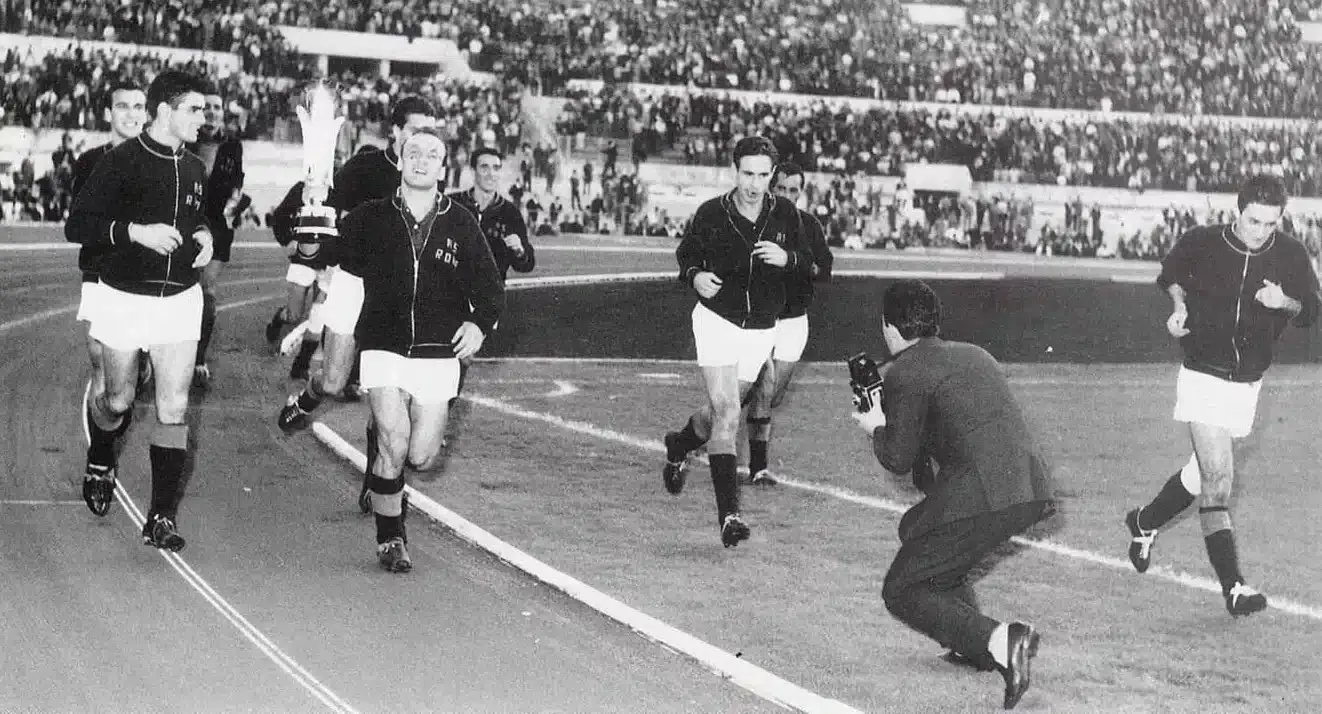 20 jogadores que marcam a hist&oacute;ria da Roma nas copas europeias