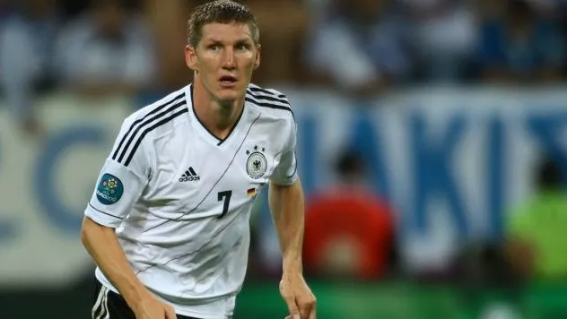 Schweinsteiger: &ldquo;Perderam o respeito com a sele&ccedil;&atilde;o alem&atilde;&rdquo;