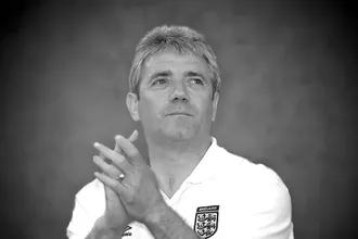 Duas vezes Bola de Ouro: Kevin Keegan deixa legado para al&eacute;m dos t&iacute;tulos no Liverpool
