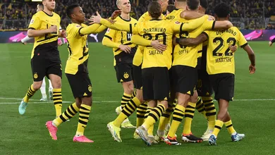 Fullkr&uuml;g tem noite de g&ecirc;nio, marca tr&ecirc;s e garante vit&oacute;ria do Borussia Dortmund em batalha contra valente Bochum