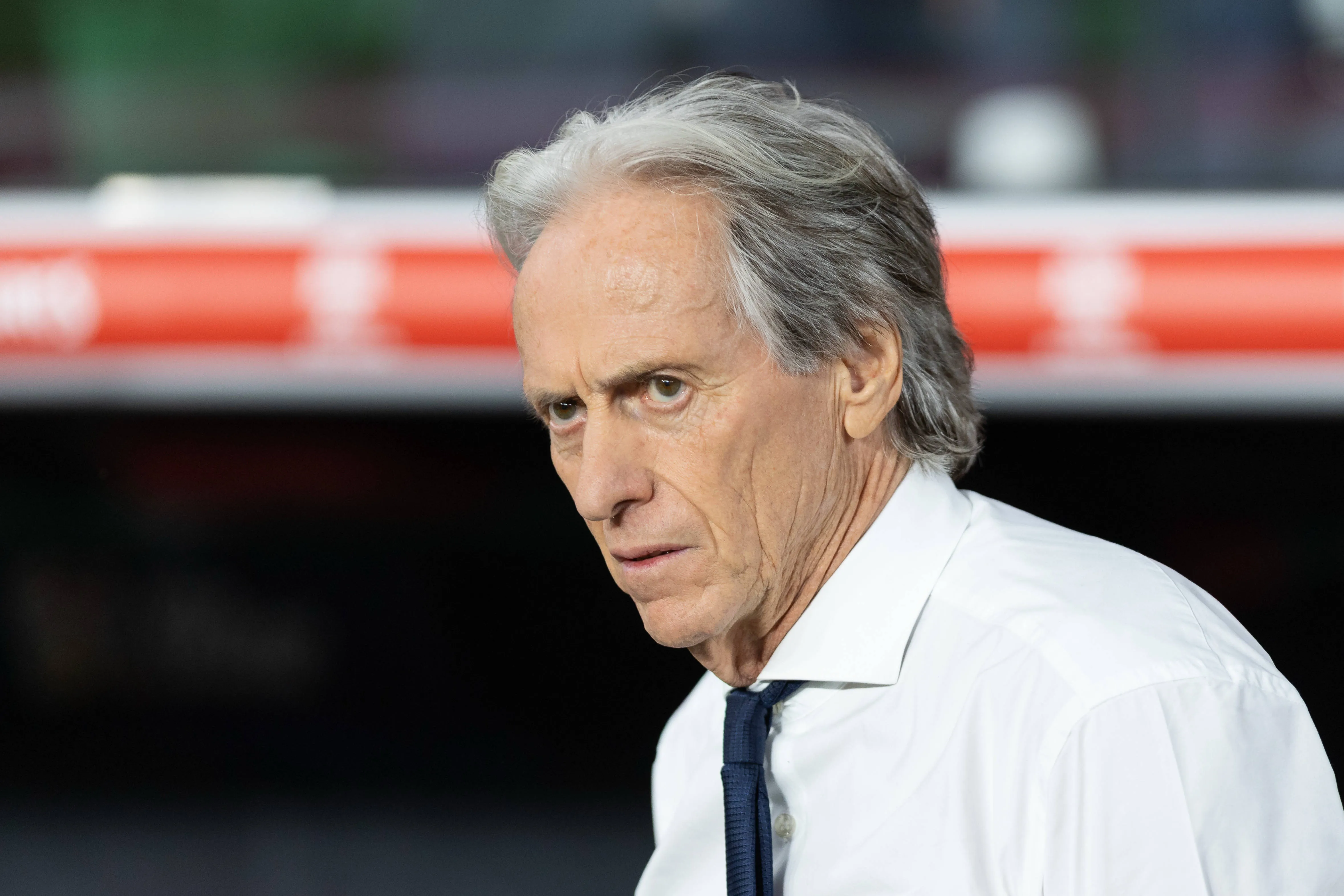 Jorge Jesus durante sua estreia pela sele&ccedil;&atilde;o portuguesa 