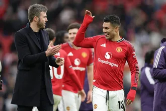Manchester United: Carrick responde sobre futuro de Casemiro