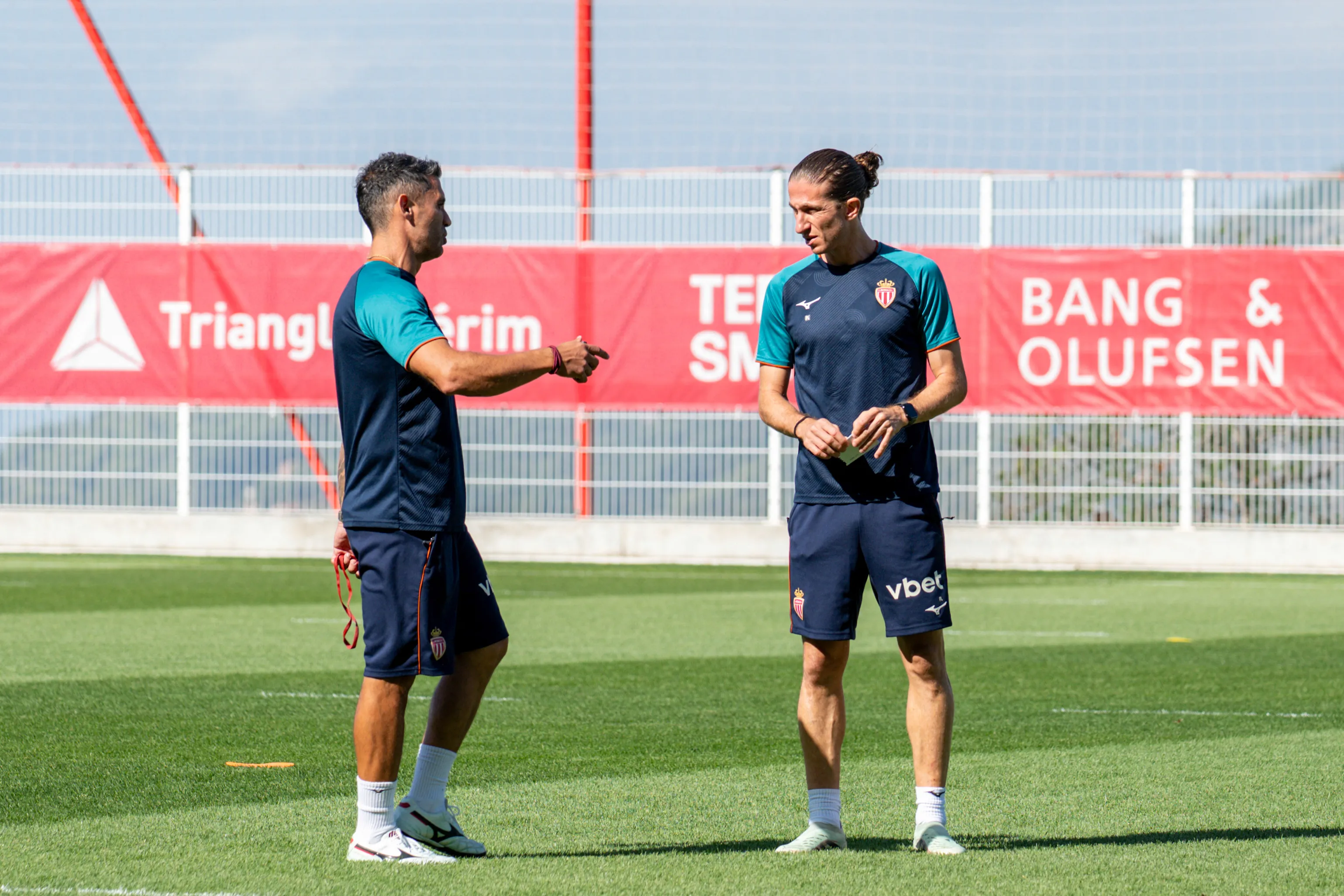 Filipe Lu&iacute;s durante treino do Monaco 