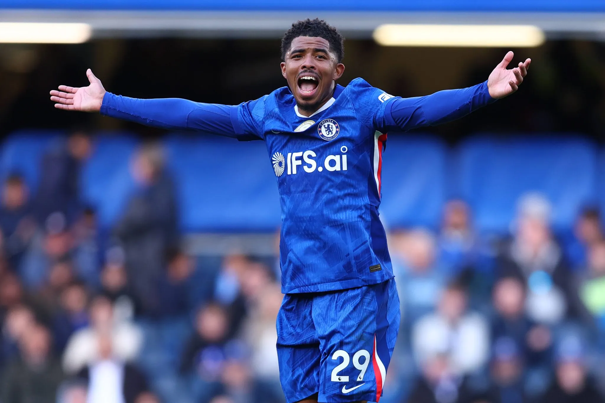 Wesley Fofana em a&ccedil;&atilde;o pelo Chelsea 