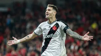 Vegetti salva nos acr&eacute;scimos, e Vasco resgata empate em pior jogo do ano