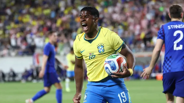Endrick: &lsquo;Se eu tiver apenas um minuto em campo, vou dar meu m&aacute;ximo pela sele&ccedil;&atilde;o brasileira&rsquo;