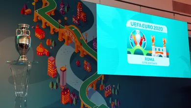 Eurocopa 2020, sem sede fixa, ter&aacute; abertura em Roma e final em Wembley. Veja as 12 sedes