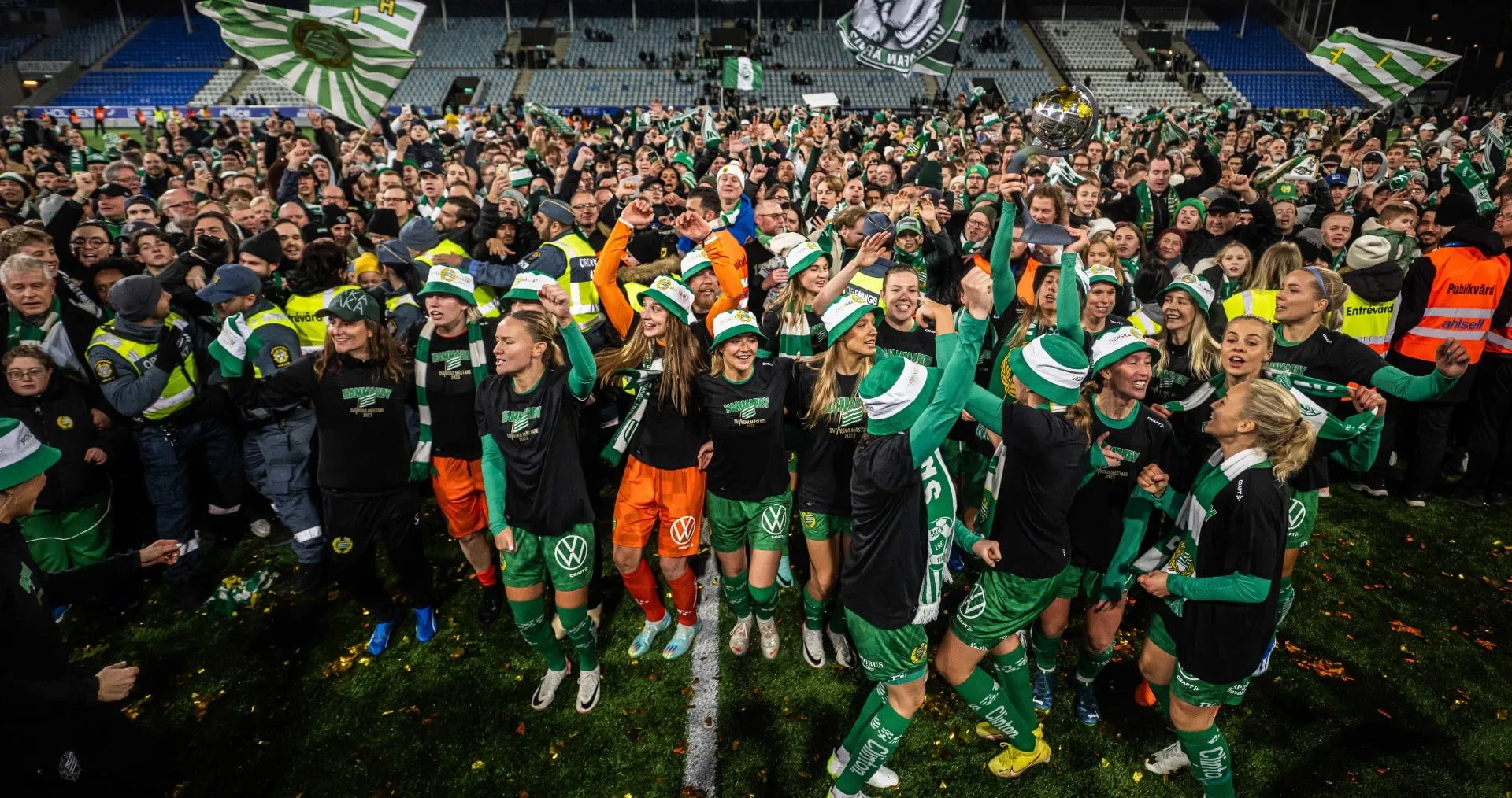 Se a sele&ccedil;&atilde;o da Su&eacute;cia derrete, o Campeonato Sueco floresce a partir da cultura de est&aacute;dio