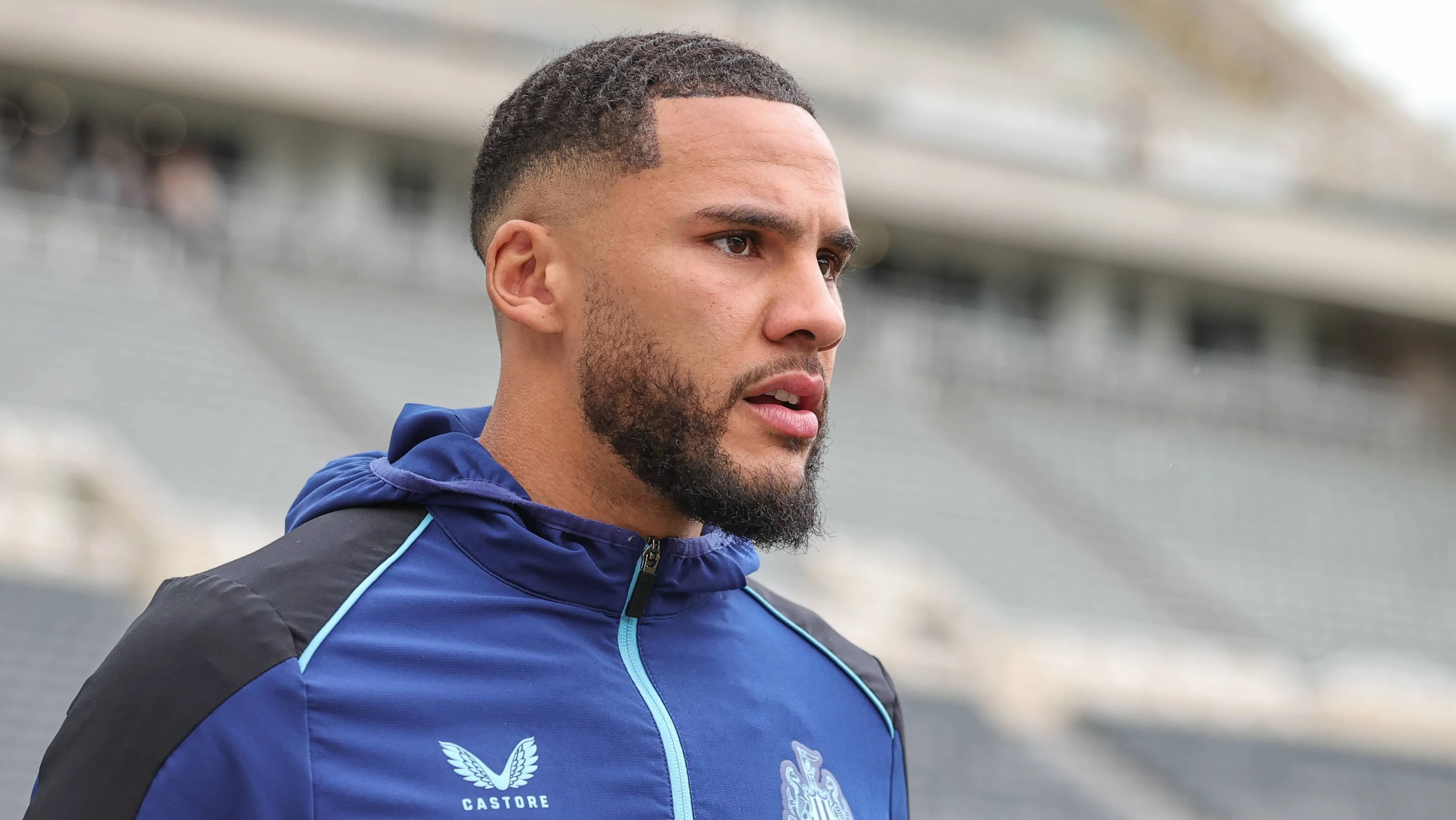 Capit&atilde;o do Newcastle se envolveu em briga de rua ap&oacute;s derrota para o City