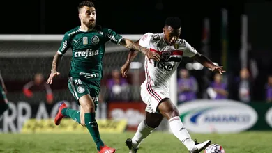 Com VAR protagonista, S&atilde;o Paulo e Palmeiras empatam sem gols na abertura das semifinais do Paulist&atilde;o