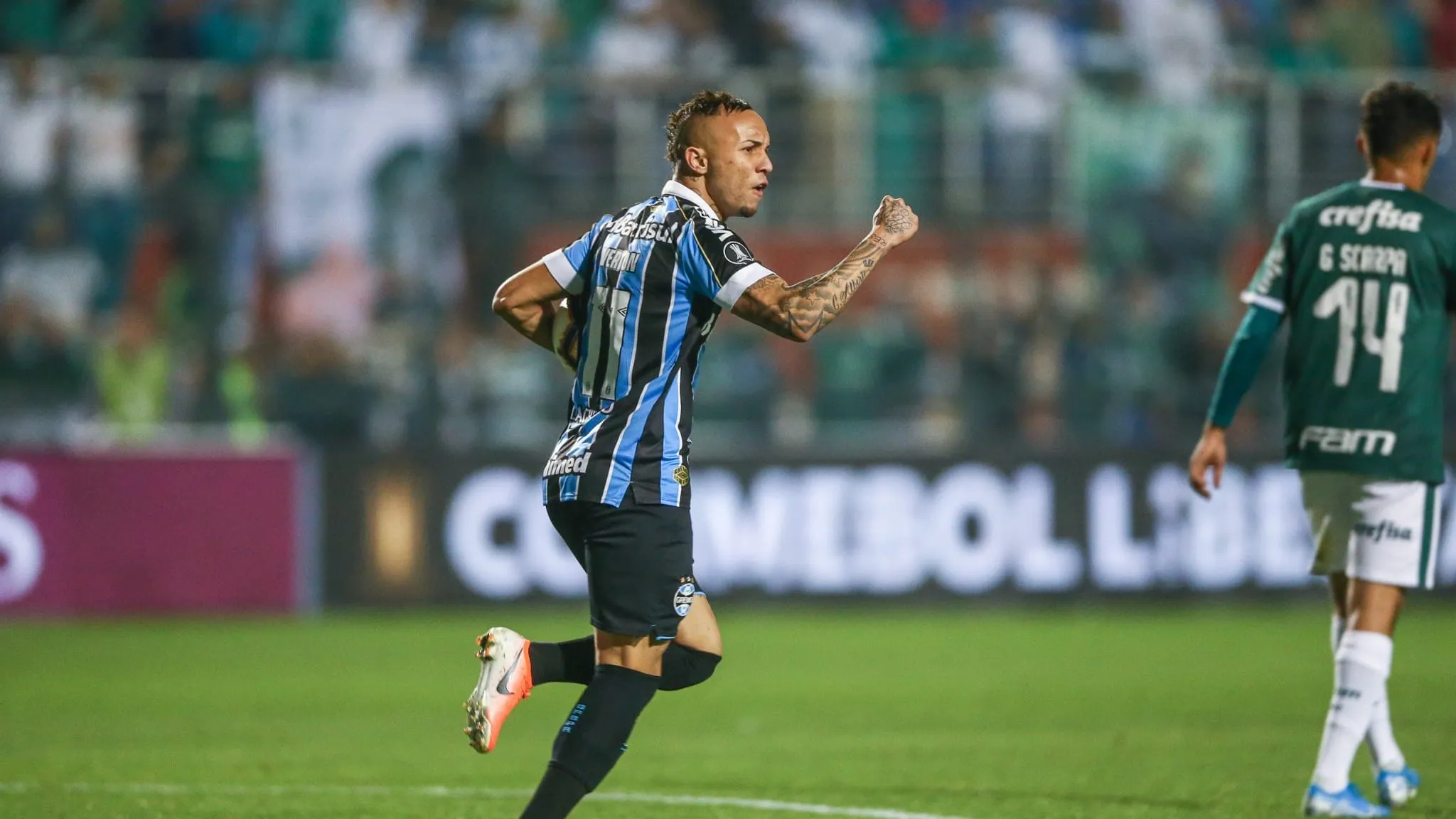 Everton foi o futebol em alta voltagem que impulsionou a eletrizante rea&ccedil;&atilde;o do Gr&ecirc;mio
