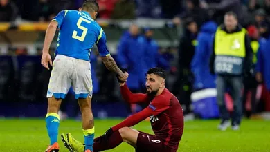Salzburg n&atilde;o quis saber da desvantagem e pressionou at&eacute; quase complicar o Napoli