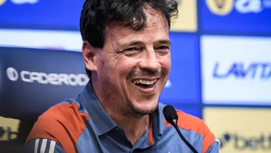 Diniz refor&ccedil;a coro de uni&atilde;o e se declara ao Cruzeiro na v&eacute;spera da final: &lsquo;Grande honra&rsquo;