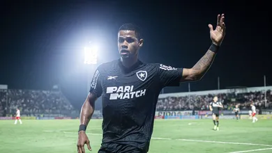 J&uacute;nior Santos e Gatito garantem a classifica&ccedil;&atilde;o do Botafogo para a fase de grupos da Libertadores