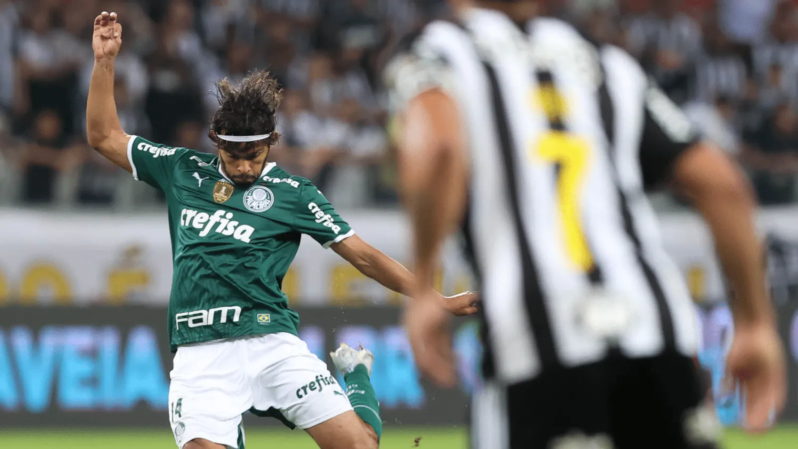 Scarpa &eacute; esperan&ccedil;a de alta m&eacute;dia de participa&ccedil;&otilde;es em gols no Atl&eacute;tico-MG; veja onde ele pode jogar