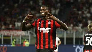 Milan esquece &lsquo;flop&rsquo; do Manchester United e foca em ex-artilheiro de Xabi Alonso&nbsp;
