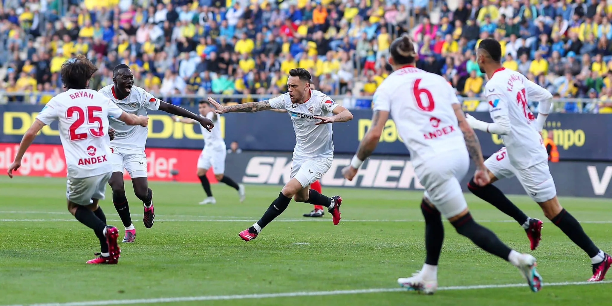 A Data Fifa fez bem ao Sevilla, que j&aacute; respira confort&aacute;vel fora da zona de descenso