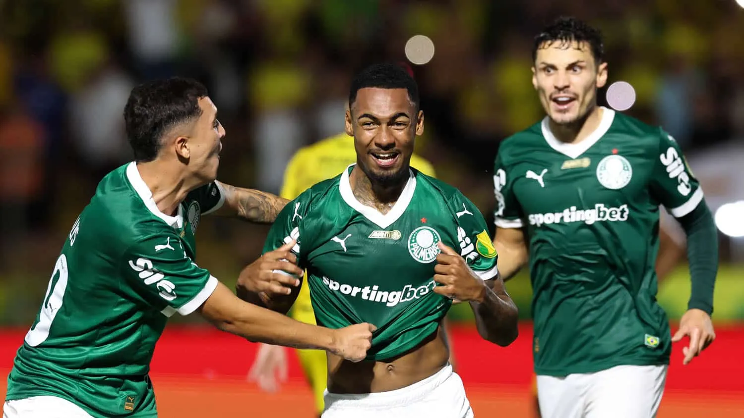 Allan comemora o gol que colocou o Palmeiras nas quartas de final do Paulista (Foto: Cesar Greco/Palmeiras/by Canon)