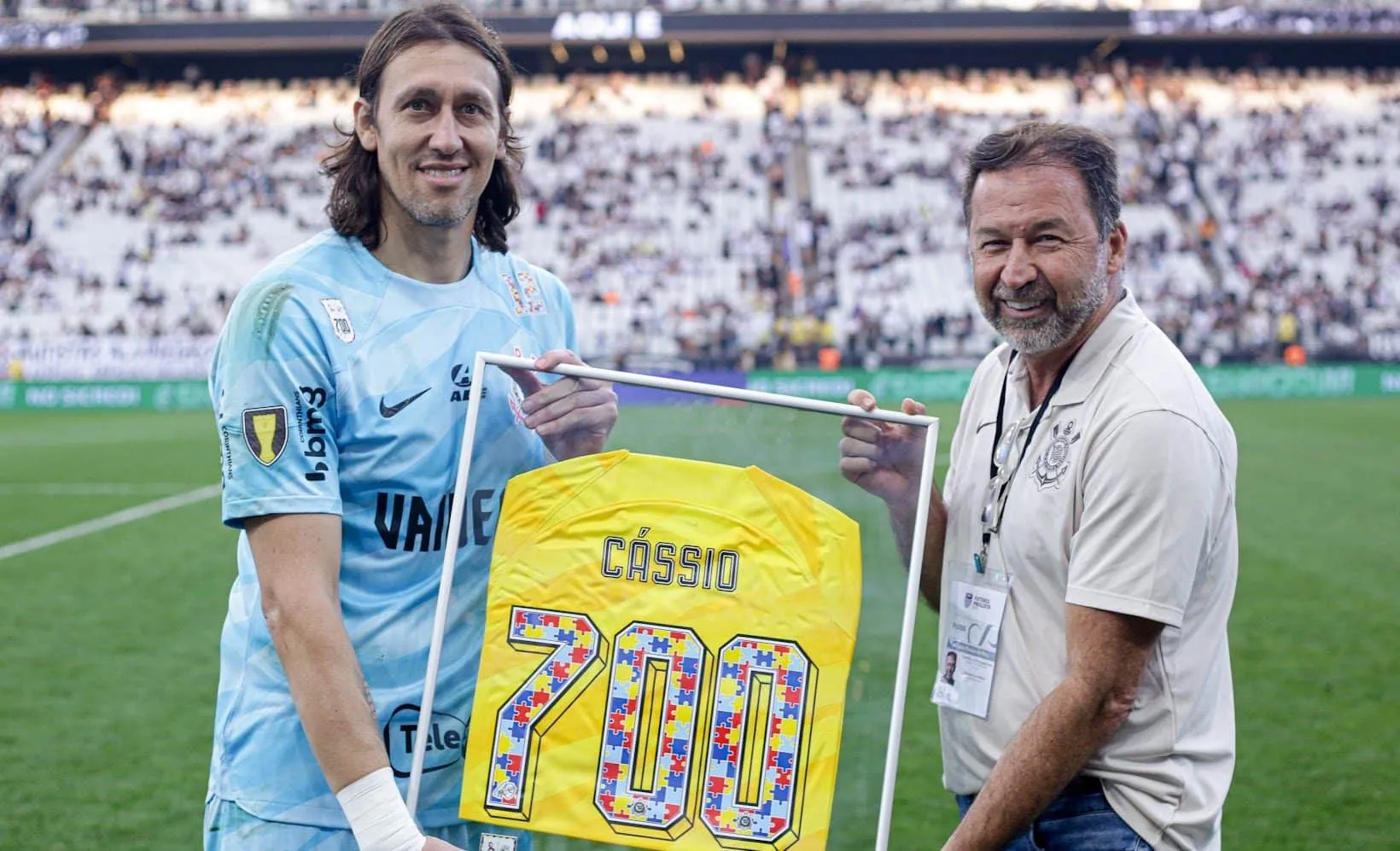 &lsquo;Corinthians &eacute; muito grato&rsquo;: renova&ccedil;&atilde;o de C&aacute;ssio est&aacute; nos planos de Augusto Melo