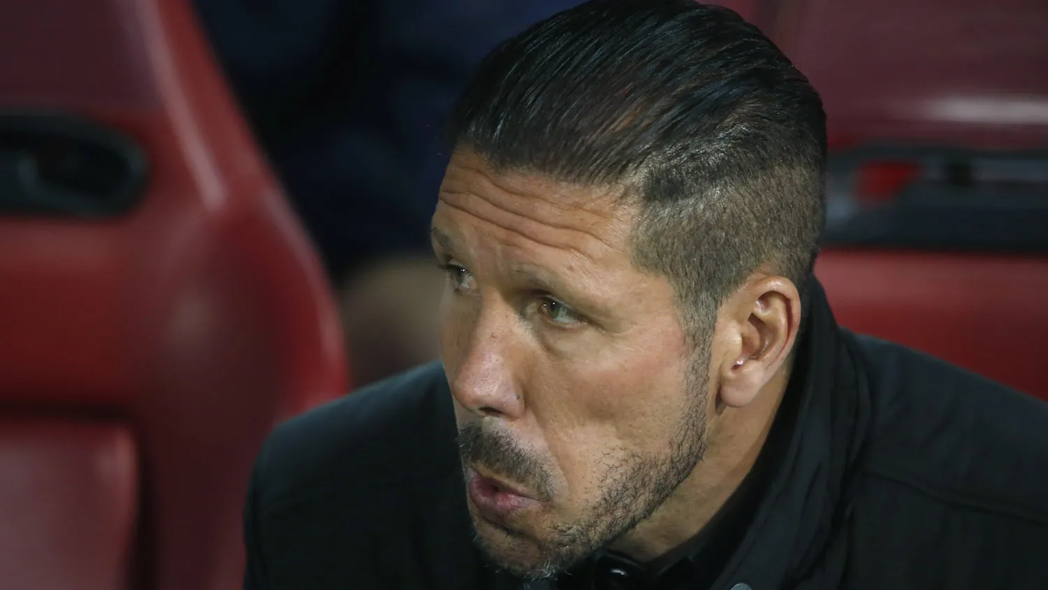 Com tr&ecirc;s cart&otilde;es amarelos, Atl&eacute;tico de Madrid &eacute; o time menos violento da Champions