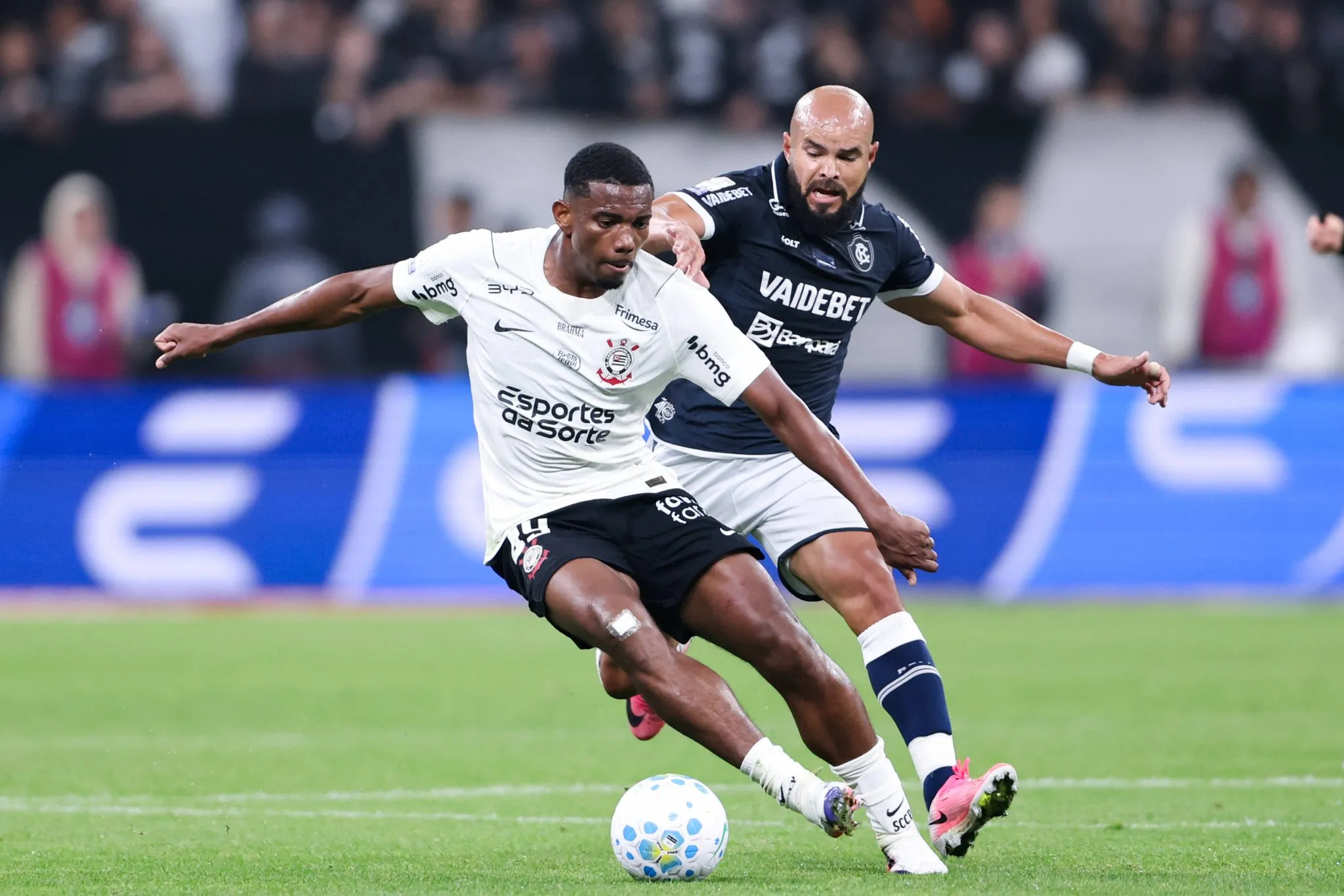 Andr&eacute; Luiz em Corinthians x Remo