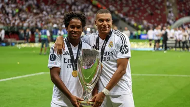 Quantas vezes o Real Madrid ganhou a Supercopa da Uefa?