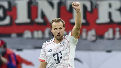 Harry Kane: &lsquo;Ele &eacute; fant&aacute;stico, n&atilde;o apenas taticamente, mas tamb&eacute;m como pessoa&rsquo;