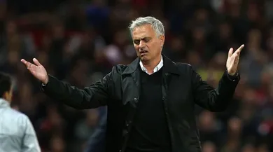 Mourinho nega ser um t&eacute;cnico retranqueiro e tem alguma raz&atilde;o, mas falta refletir seus &uacute;ltimos trabalhos