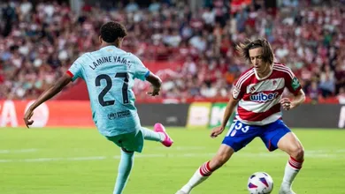 Yamal quebra (novo) recorde, mas Barcelona s&oacute; empata com Granada em final emocionante