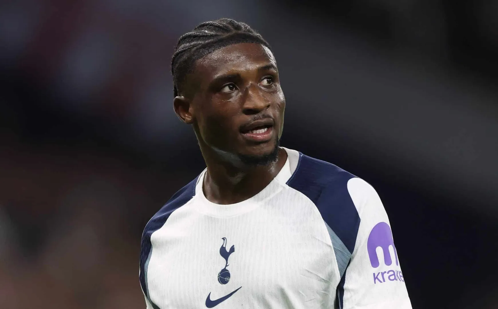 Mohamed Kudus em a&ccedil;&atilde;o pelo Tottenham
