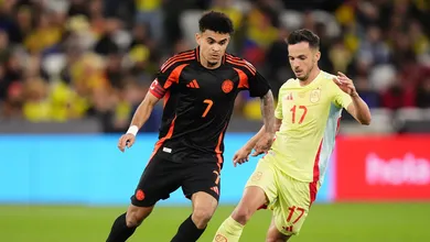 Luis D&iacute;az e James consolidam vit&oacute;ria merecida da Col&ocirc;mbia sobre a Espanha