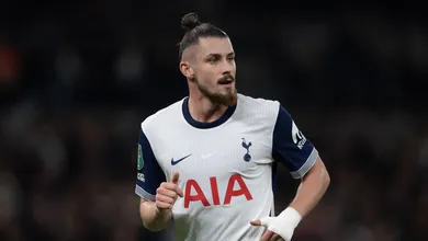 Cobi&ccedil;ado por italianos, zagueiro estabelece condi&ccedil;&atilde;o para seguir no Tottenham