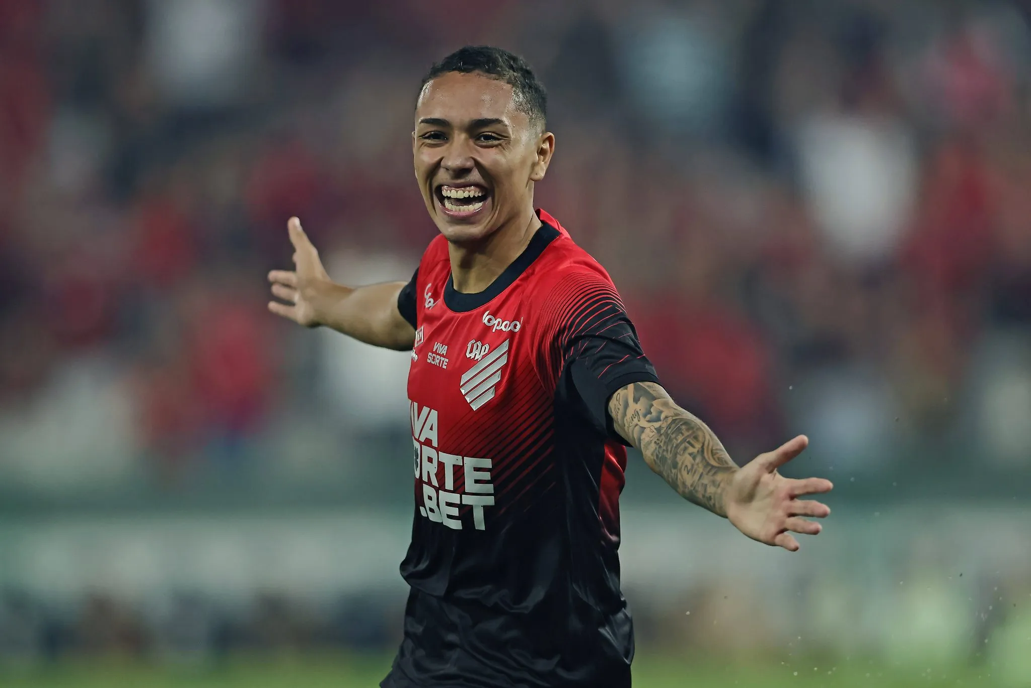 Kau&atilde; Moraes ap&oacute;s gol pelo Athletico-PR