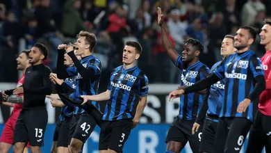 A Atalanta aproveitou suas chances numa vit&oacute;ria crucial sobre a Roma e deixou a briga pelo G-4 mais embolada
