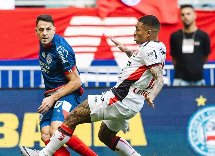 Bahia &eacute; valente e incorpora esp&iacute;rito de Everton Ribeiro para triunfar diante do Vit&oacute;ria por 2 a 0