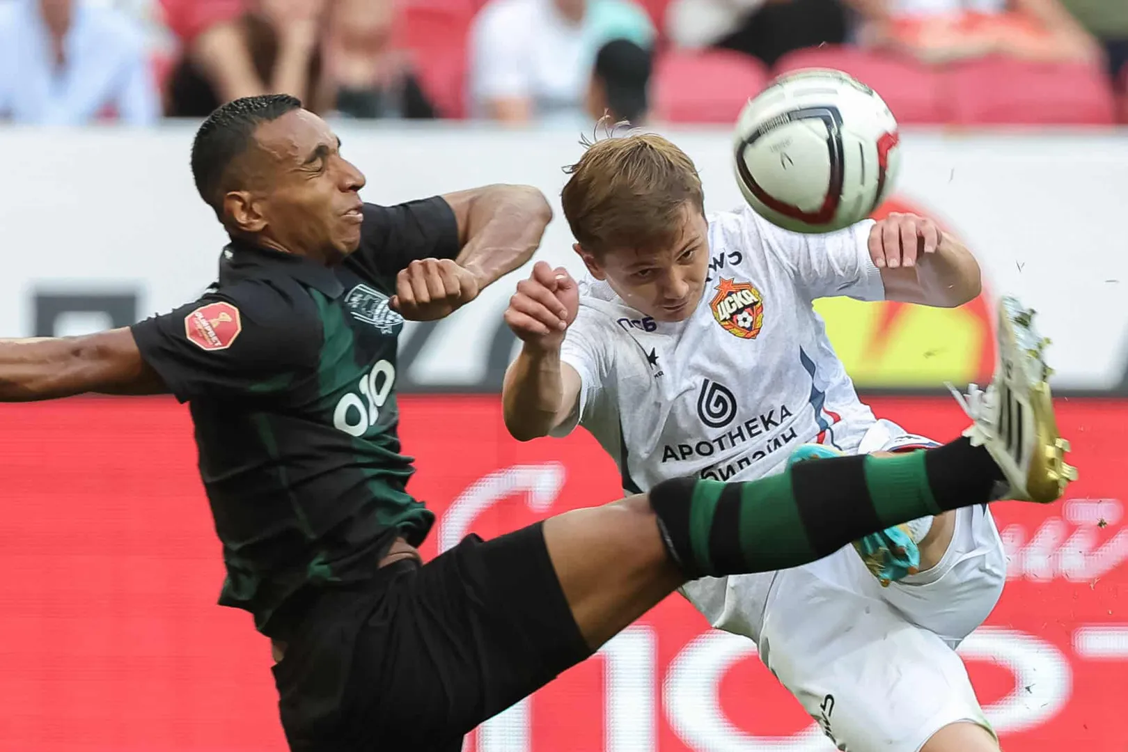 Victor S&aacute; Krasondar Corinthians