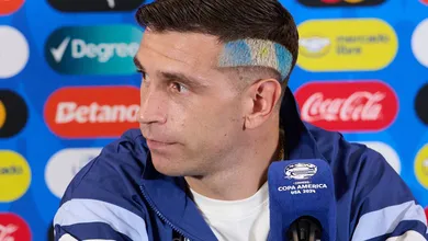A puni&ccedil;&atilde;o da FIFA que fez Dibu desfalcar a Argentina e pedir desculpas