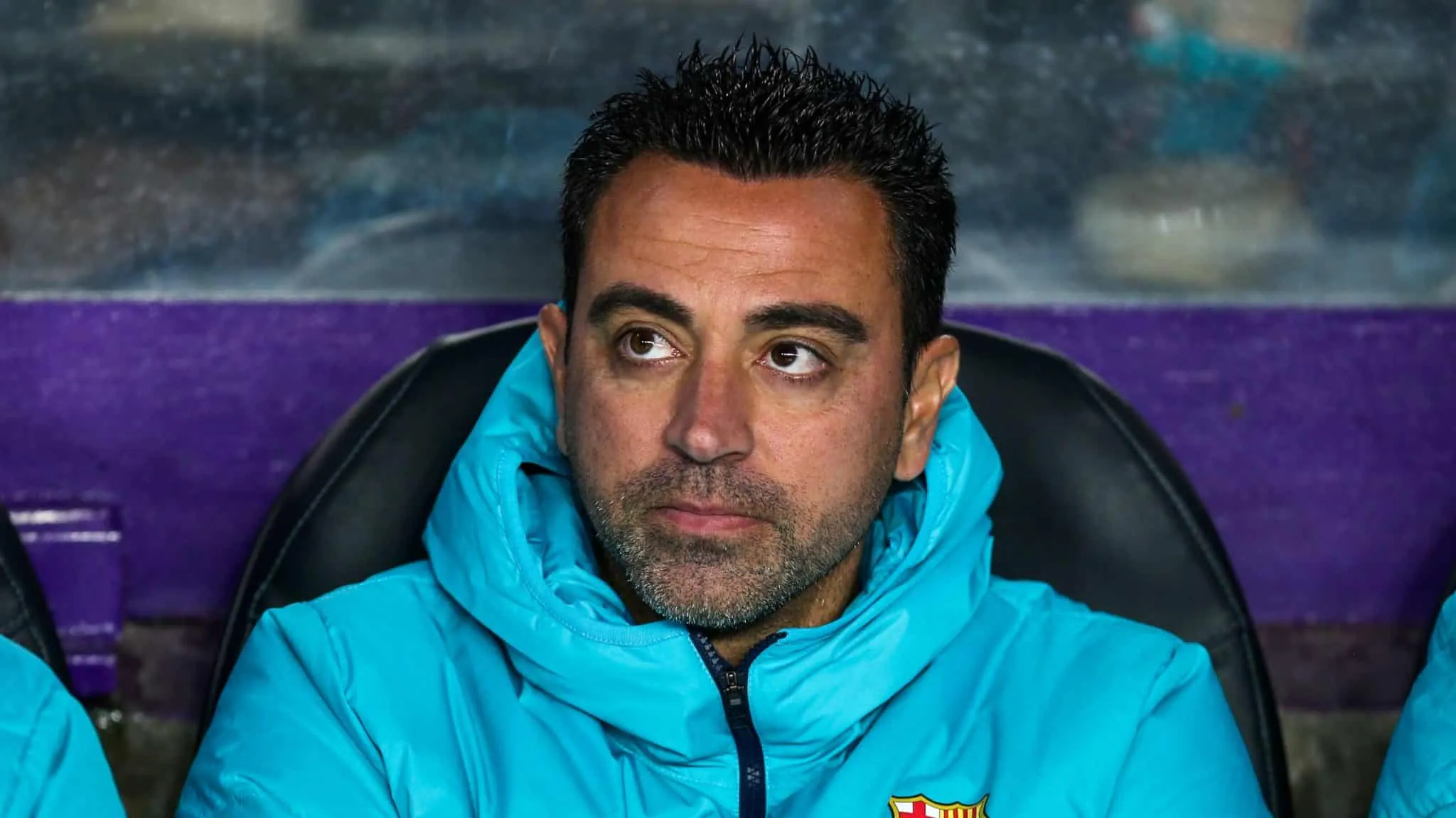 Xavi sobre colocar ex-companheiros de Barcelona no banco: &ldquo;Tive at&eacute; dificuldades para dormir&rdquo;
