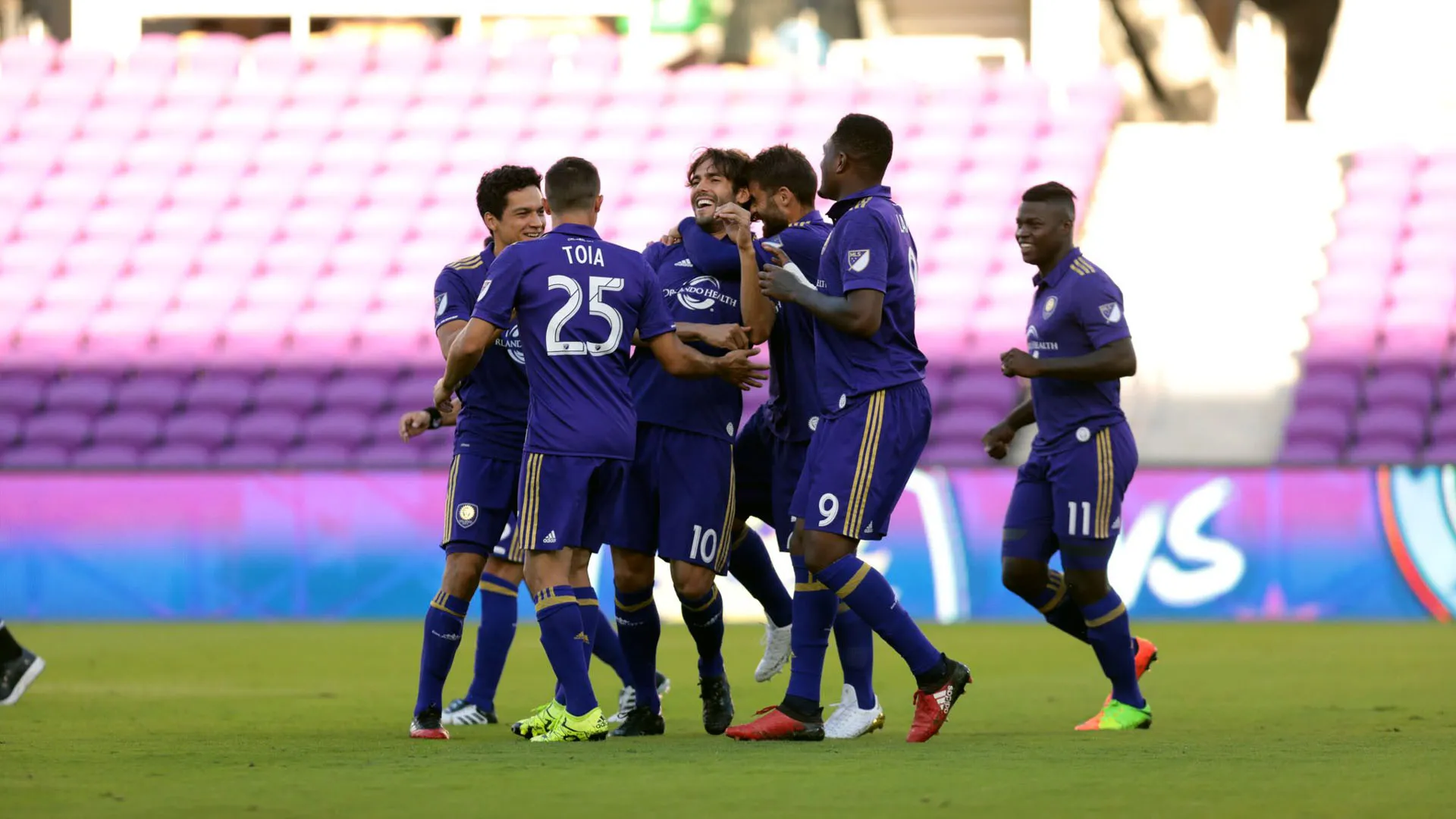 O primeiro gol do novo est&aacute;dio do Orlando City s&oacute; podia ser dele: Kak&aacute;