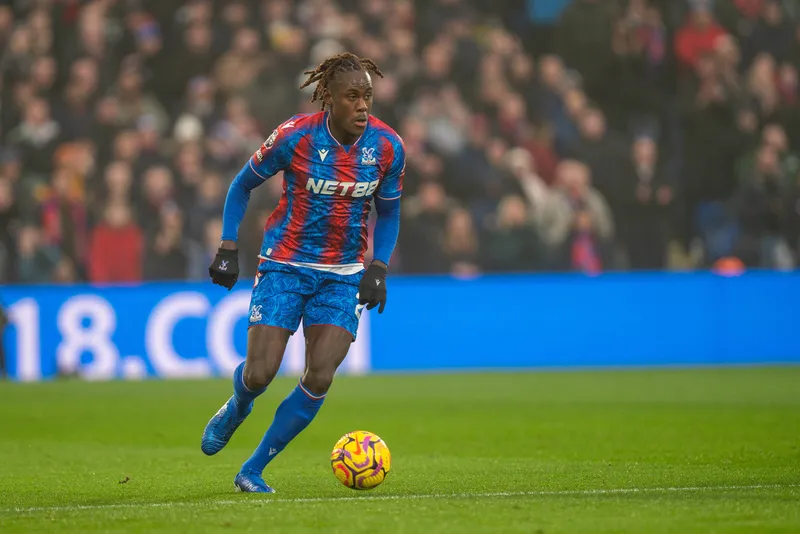 Com retorno de Chalobah ao Chelsea confirmado, clube londrino conseguiu resolver dois problemas de uma s&oacute; vez