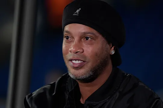 Ronaldinho: &lsquo;Todos que amam futebol gostam de assistir a este time jogar&rsquo;