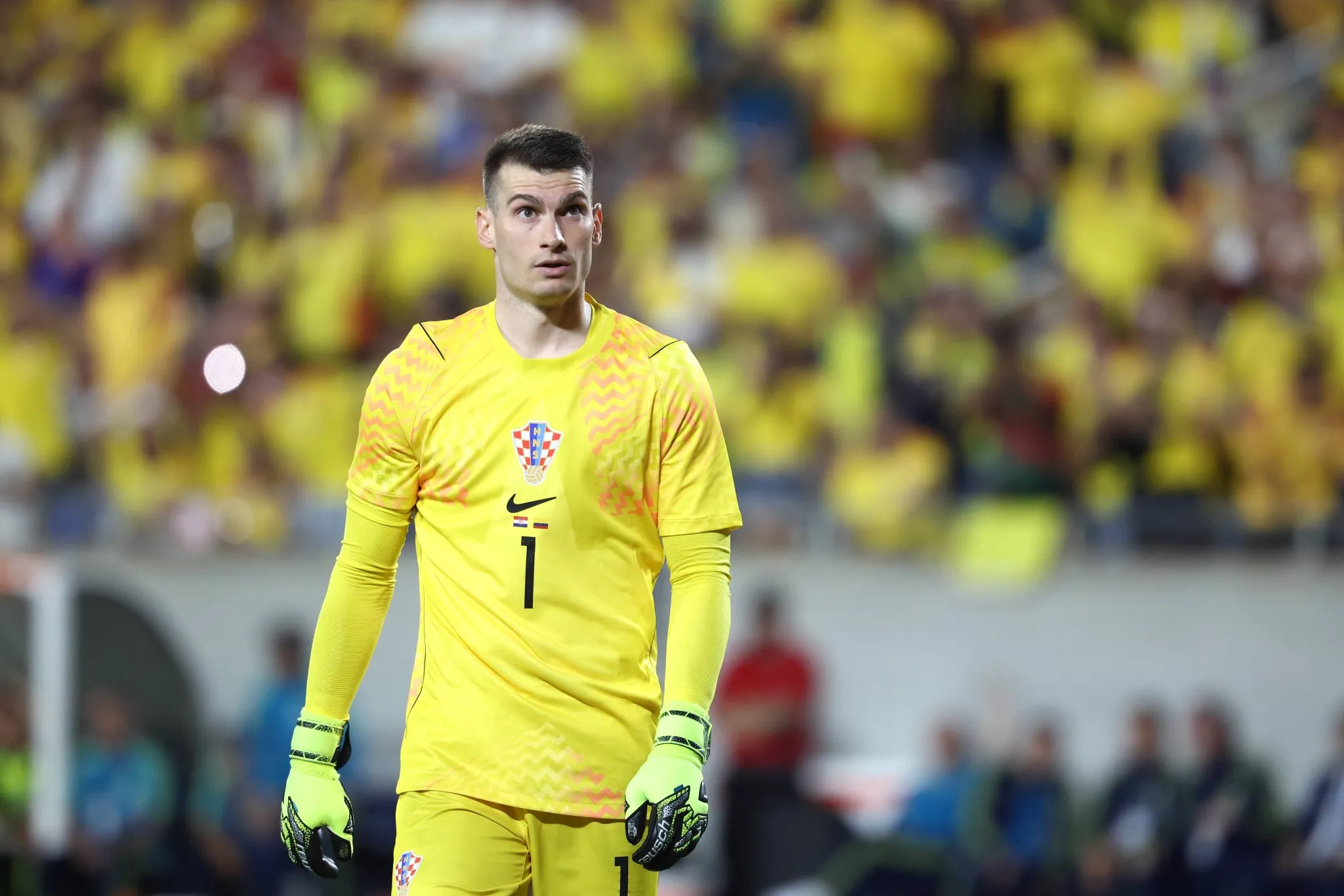 Livakovic em a&ccedil;&atilde;o pela Cro&aacute;cia