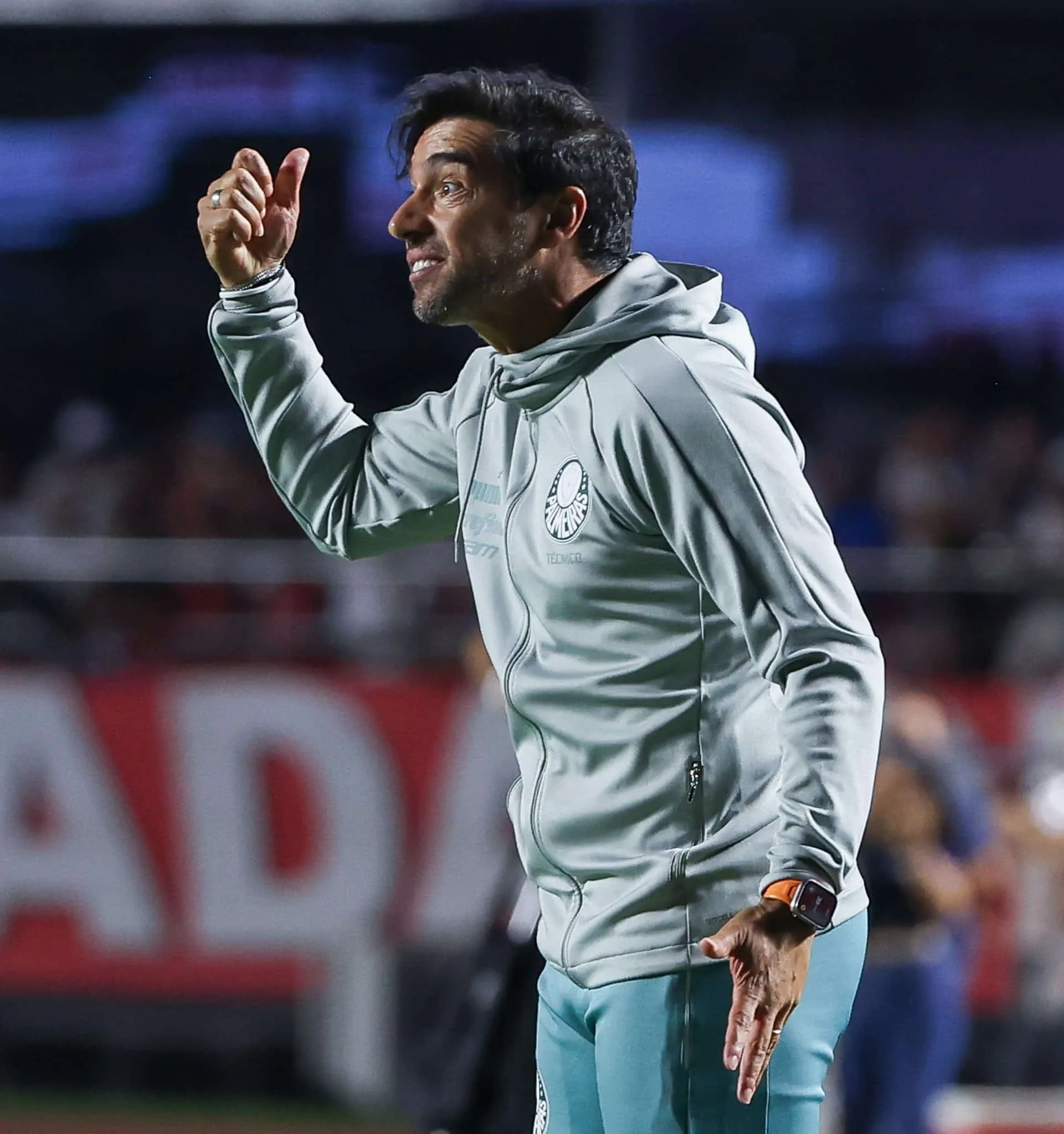 Para al&eacute;m da confus&atilde;o, &uacute;ltimo Palmeiras x S&atilde;o Paulo enterrou ideias e pautou Abel