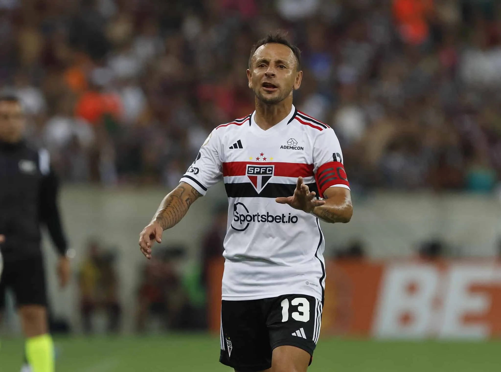 S&atilde;o Paulo pode garantir matematicamente perman&ecirc;ncia na S&eacute;rie A e depende do Corinthians para isso