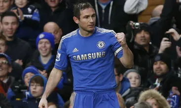 Chelsea retoma 3&ordm; lugar sob o brilho de Lampard e Hazard